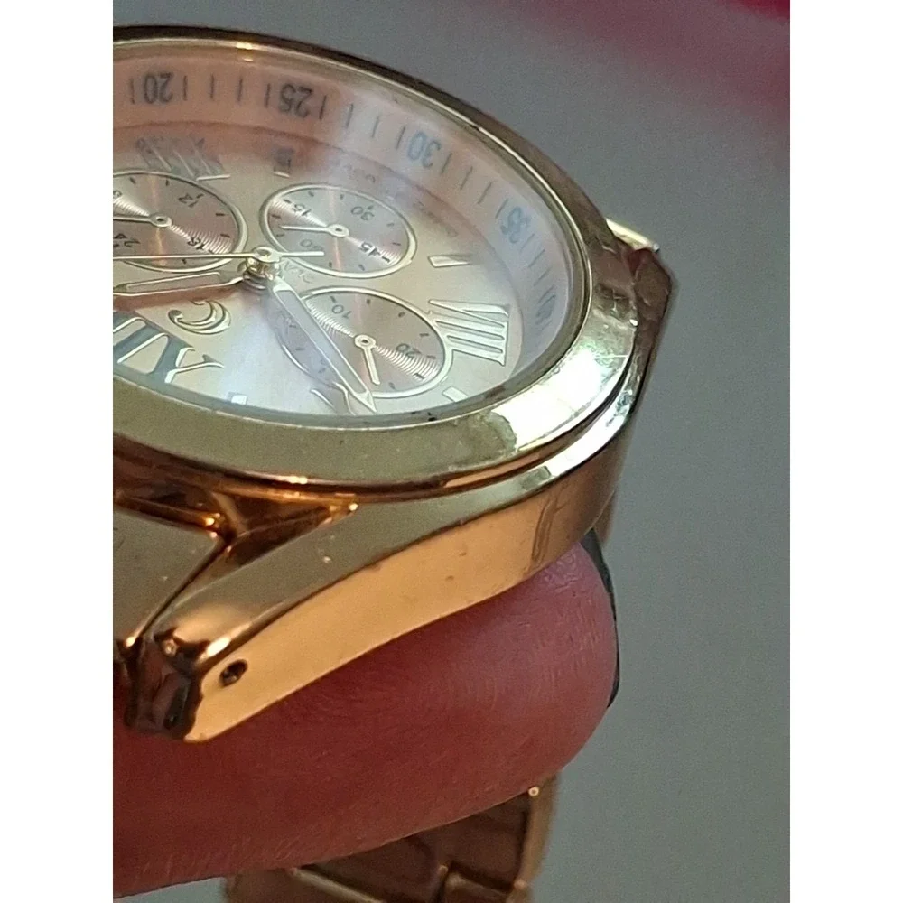 Charming Charlie #9277 40mm Womens Goldtone Watch.Quartz,Subdials,6 3/4
